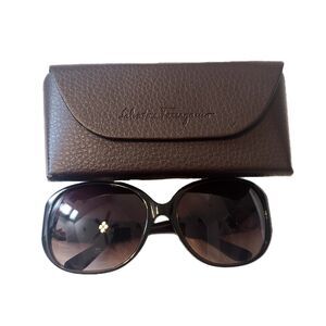 Salvatore Ferragamo | SF609SA Gancini Brown Gradient & Gold Sunglasses w/ Case
